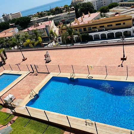Apartamento Duplex Con Hermosas Vistas Al Mar * Торремолинос